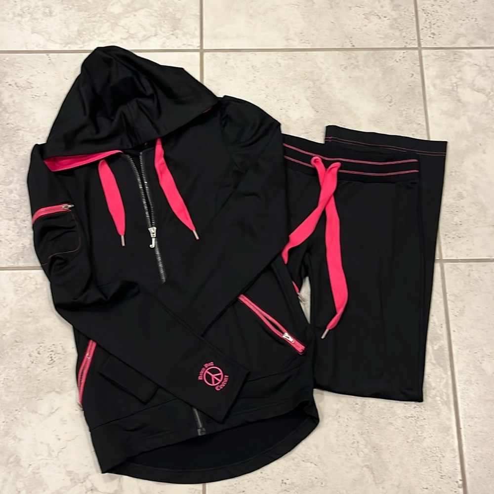 Juicy Couture Nylon Athleisure Down Dog Couture Workout Set